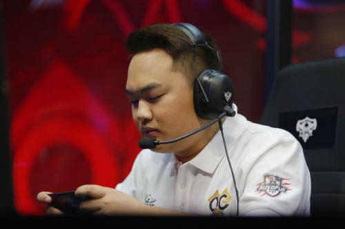 王者荣耀:“等我”道尽刺痛无限的悲伤!是否重返赛场,还看妖刀
