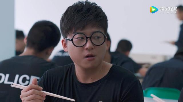 《学警旋风》成方旭化身"加菲猫",是暖男担当,更喜感爆棚