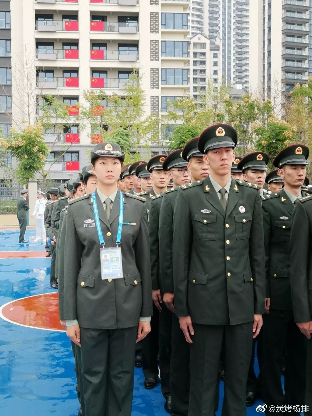 女排主力袁心玥军衔曝光:中尉 八一女排队长上尉