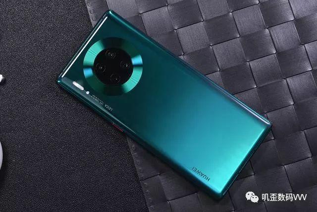 明明是华为技术领先!苹果iPhone11却给了Mate30Pro当头一棒