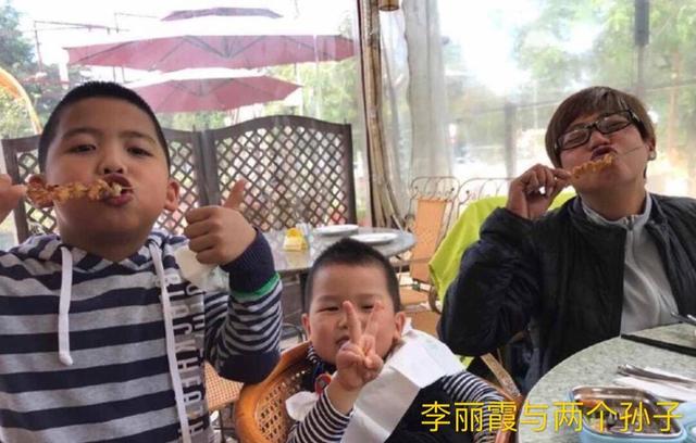 59岁香港著名歌手不幸患上肺癌 为保命切除左肺叶却说自己很幸运