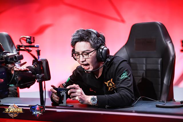 王者荣耀:阿泰还有力量叫板TS么?降了吧!不要搞心态了!