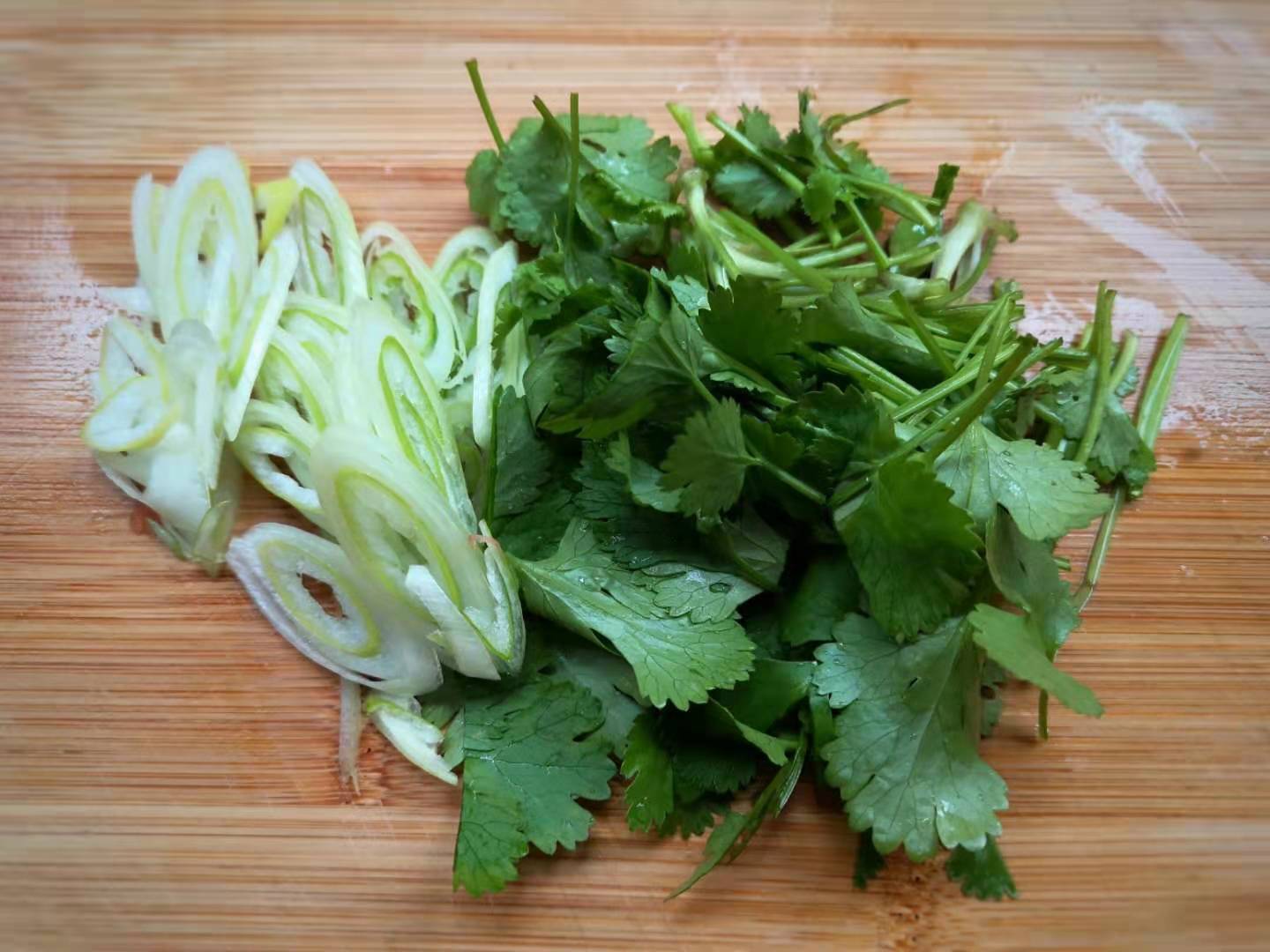 我坚持每周吃3回这菜,脸色红润,腰细了,朋友夸:人越来越美了!