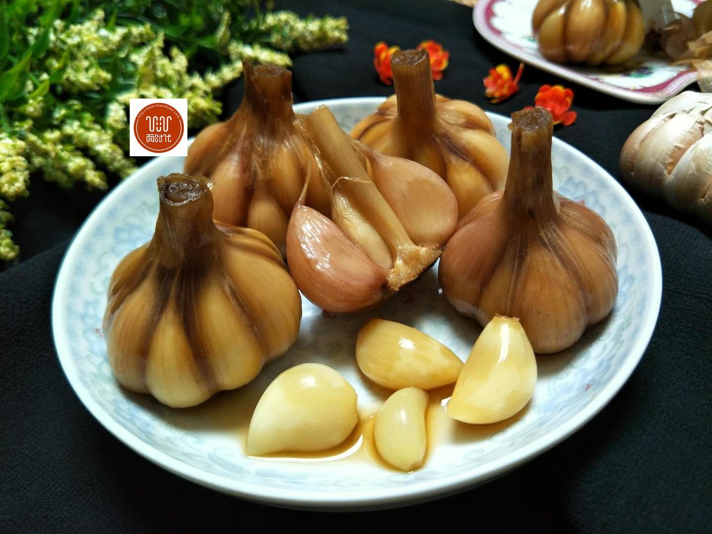 在家自制腌糖蒜,做法比例讲解详细,好吃又下饭,放一年也不会坏