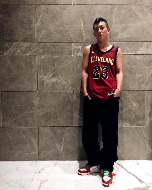 大牌明星却是小粉丝!美国天后是詹皇的小迷妹,对大帝却爱答不理