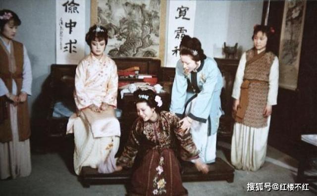 浅谈红楼:贾府众姊妹在大观园选住处时,探春为何选择了秋爽斋?