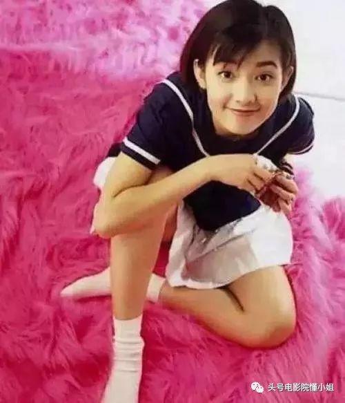 清纯少女变黑帮大嫂!23年前她唱屁股扭扭,42岁演新剧太颠覆