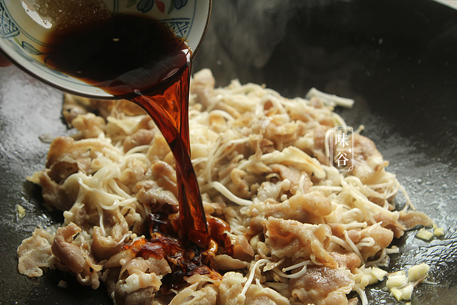 立冬了,这肉要常吃,比猪肉牛肉营养,简单一炒上桌,好吃又暖身