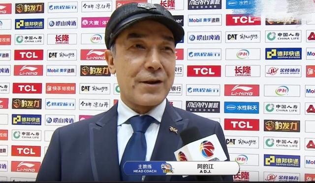 新疆队“救世主”西热三分淹没广厦 李春江不服 阿的江欣慰