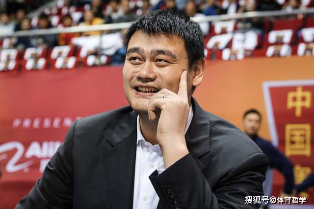 CBA再出罚单!球队经理公开评论裁判员判罚,停赛1场+罚10万元