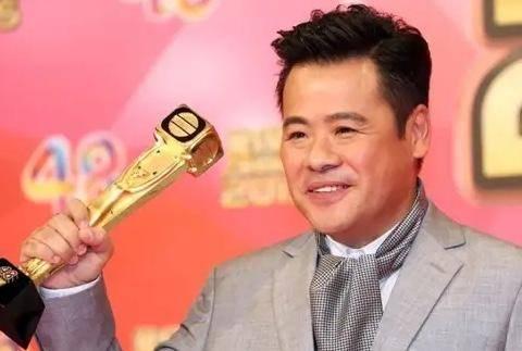 TVB黄金配角入行30年终受肯定 哥哥是《大时代》监制却靠自己打拼