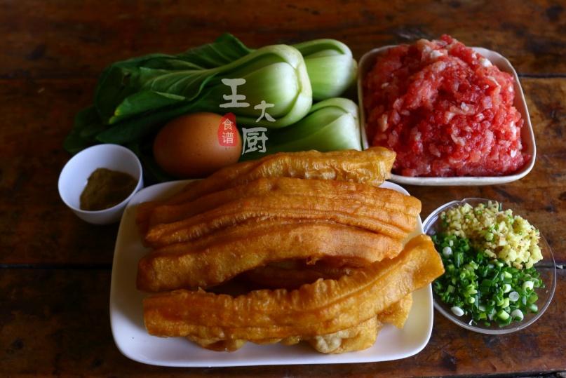油条肉丸子,你肯定没吃过,简单又好吃,打开美食新视野