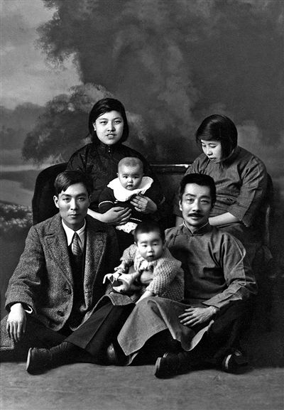 “相逢一笑泯恩仇”:你熟悉的许多名句,都有同一个作者——鲁迅!