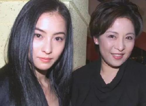 再现“河东狮吼”,群嘲到群赞,39岁张柏芝的人生就是矛盾又迷人