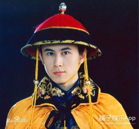 还记得《孝庄秘史》里的顺治帝吗?他现在长这样了!