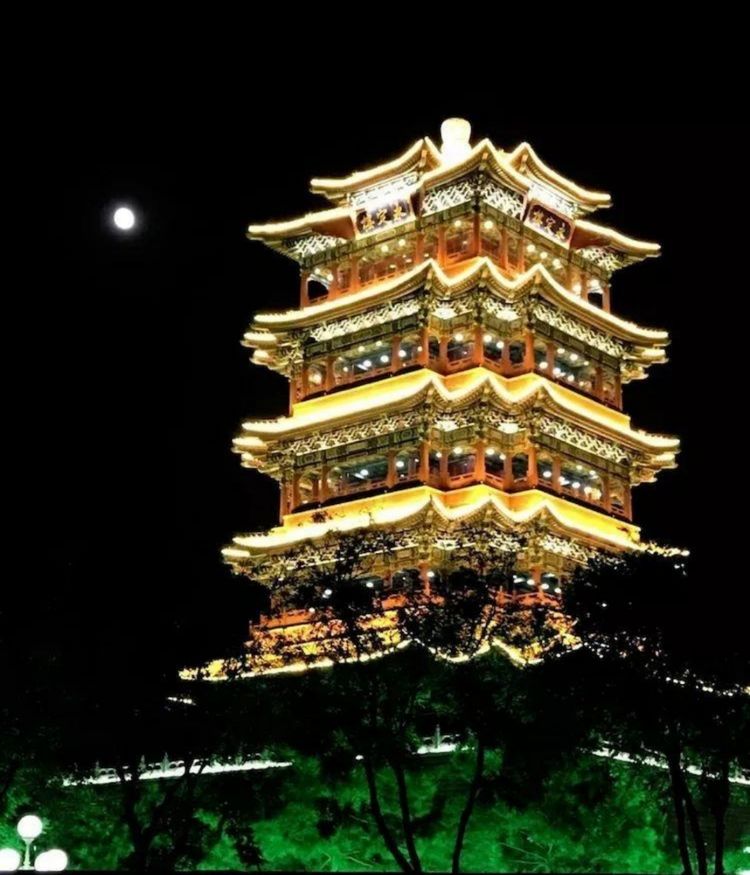 李武兵:月恋(散文)