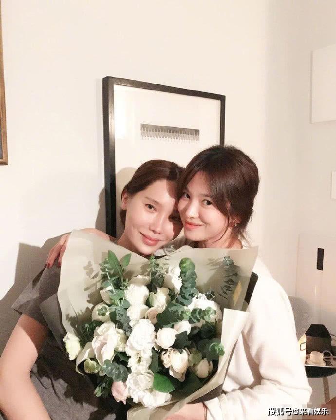 宋慧乔38岁生日亲证宋仲基清白,离婚后首次和传言小三亲密互动