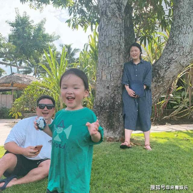 宋慧乔38岁生日亲证宋仲基清白,离婚后首次和传言小三亲密互动