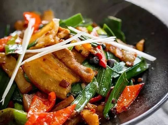 没有五花肉的冬天是不完整的,经典做法get!下酒又下饭
