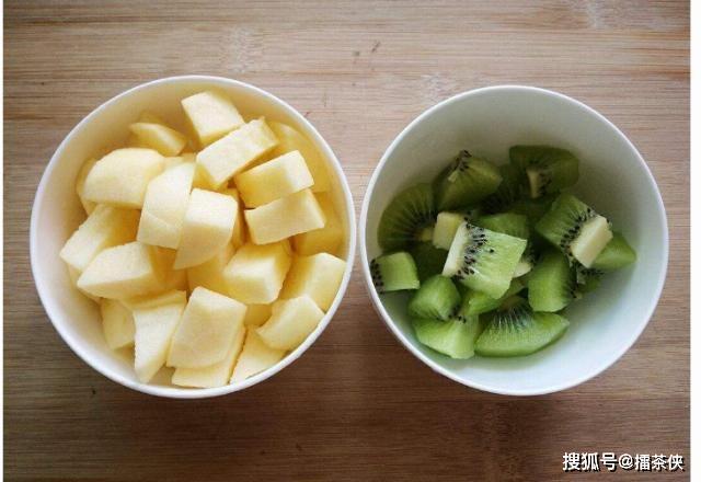 想让癌细胞“逃跑”,餐桌上要常吃4种防癌抗癌食物,清体内垃圾