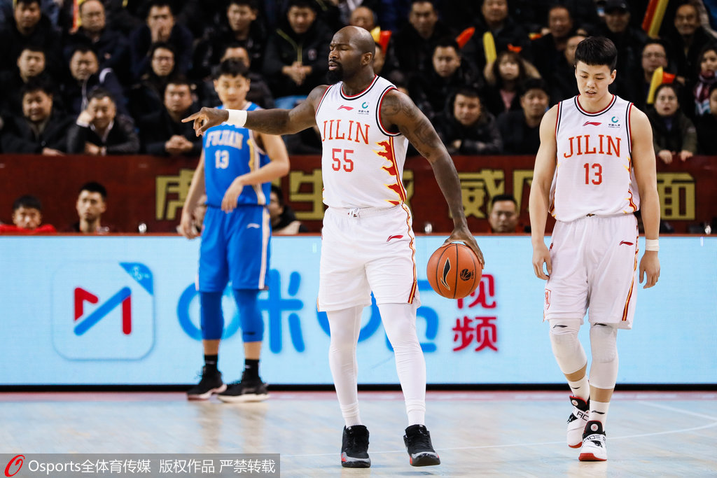 琼斯33+11王哲林空砍25+12 吉林大胜送福建6连败