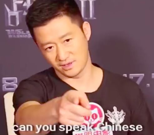赵丽颖、娜扎都因英文发音被嘲,吴京不会说英语,但得到了尊重