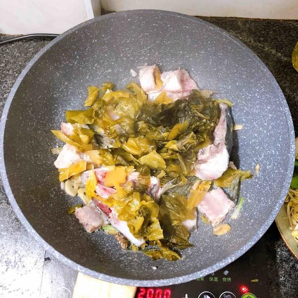 冬天进补,吃牛羊肉不如吃它,20一斤,简单一煮,营养美味