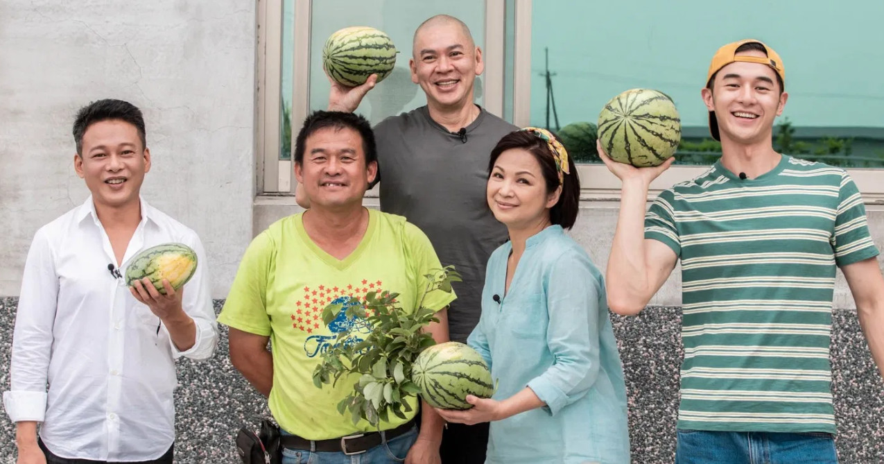 24年后,《妈妈再爱我一次》的妈妈,终于以主演身份重现大陆银幕