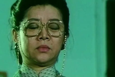 24年后,《妈妈再爱我一次》的妈妈,终于以主演身份重现大陆银幕