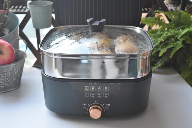 天越冷越爱这面食,搅一搅蒸一蒸,营养不上火,暖胃强身不怕冷