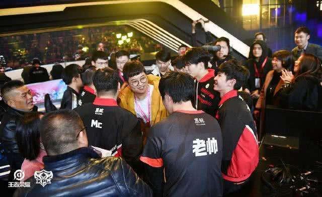王者荣耀:张角向久哲开炮!久哲:脑子有问题?哥俩的爱恨情仇!