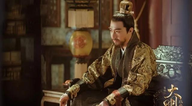 当红时遭毁容,他涅槃重生后却一直不温不火,32岁开始演长辈