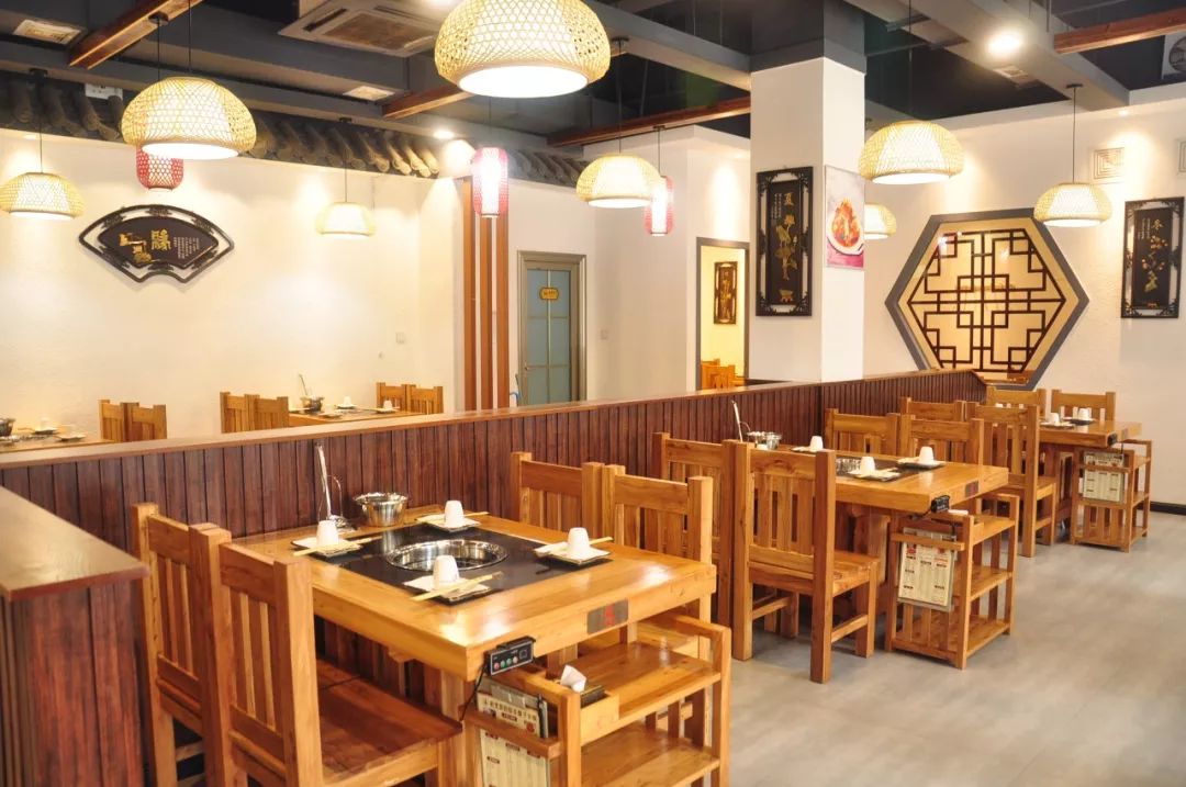 冬季羊蝎子火锅来袭,啃肉、嗦骨、唆指每一口都让人抓狂!