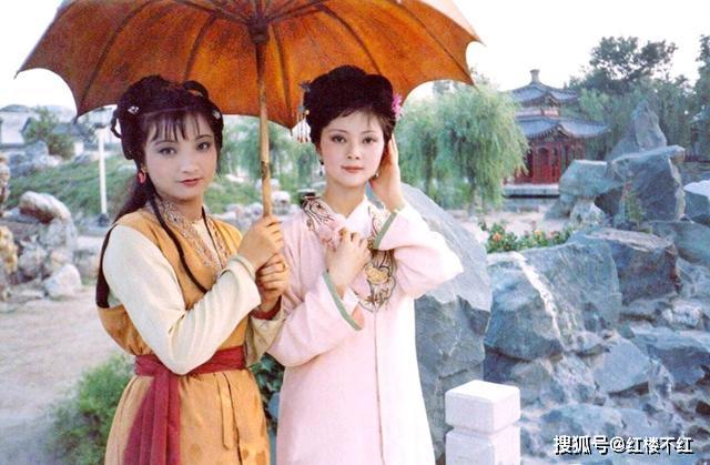 林黛玉和紫鹃情同姐妹,为何薛宝钗调教的丫环莺儿却心肠腹黑?