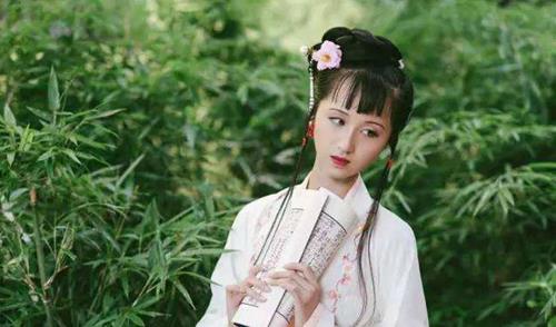 一个容貌丑陋的才子,写下一句流传千年的诗,常被误当成李白作品