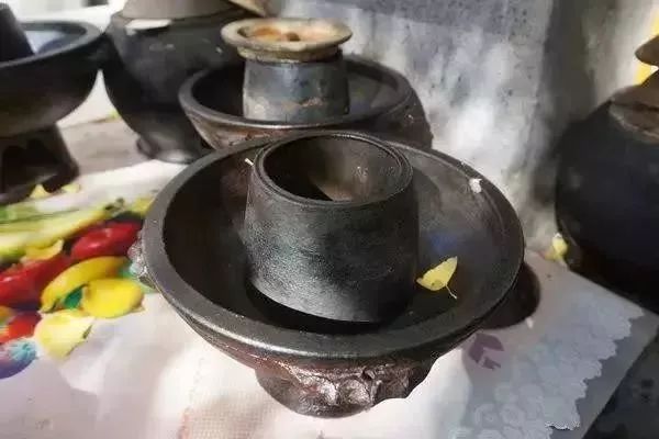 刚下锅的涮肉毛肚就被别人捞走了,我该怎么办?
