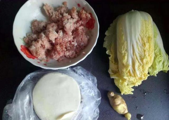 冬天这菜是个宝,猪肉和它很配,产妇要多吃,好吃营养,强身健体