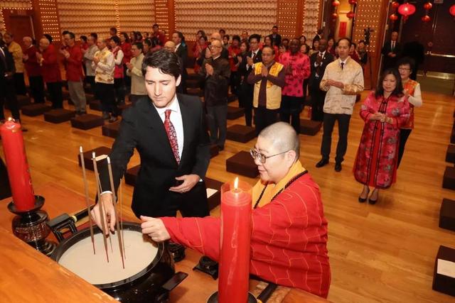 过中国春节,老外们是认真的