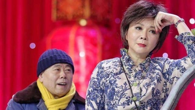 鼠年春晚首次联排,连续27年表演小品的蔡明未现身,她的节目被毙