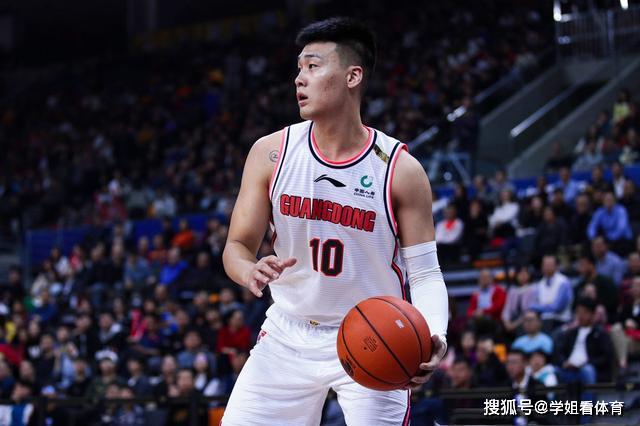 赵睿成宏远第二大佬?夺全明星MVP后地位提高,1待遇与易建联同等