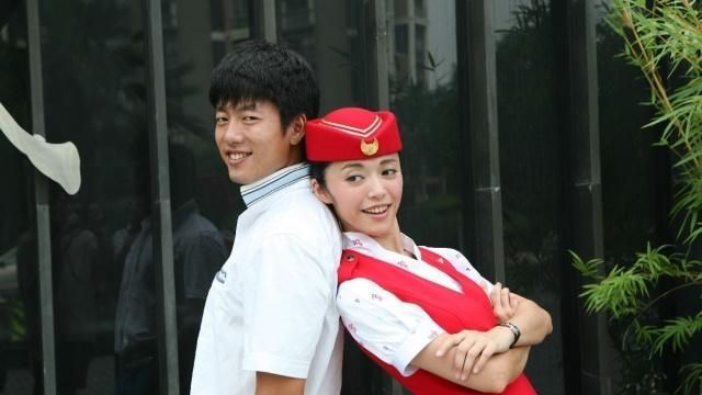 盘点早婚明星现状,她不愿公布孩子,有几对离婚,这一家太幸福