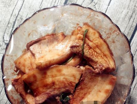 春节宴客做粉蒸肉,别直接蒸,学会2个妙招,不夹生,好吃还不腻