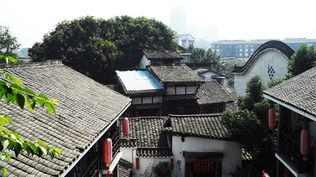 国内穷游指南,预算600元,三大网红城市说走就走