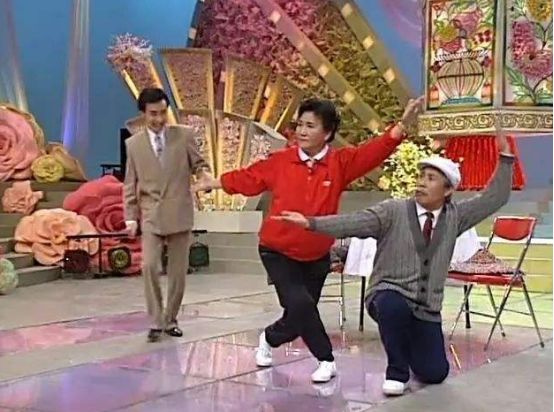 春晚历年金句合集:蔡明冯巩是“金句王”,近两年只能靠沈腾贾玲