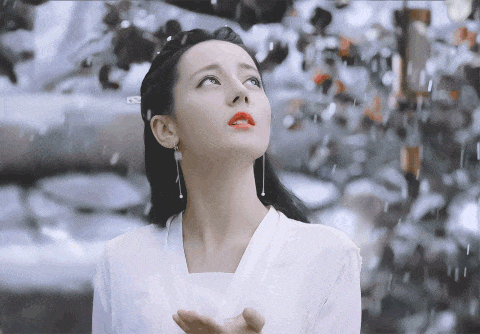 迪丽热巴《枕上书》女扮男装造型曝光,男配被迷得怀疑自己性取向