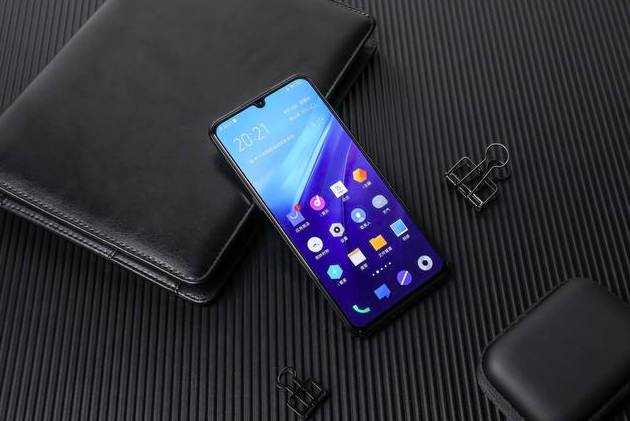 VIVO真狠心!骁龙855+4000毫安+44w,吊打小米后再次跌至真香价