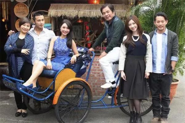 他是台湾视帝娶6个老婆,破产老婆全跑光,72岁得怪病又找新欢