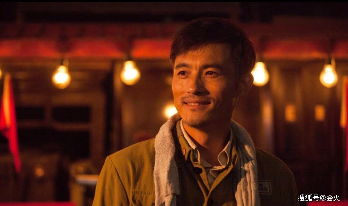 45岁男星糊了半辈子,加入李冰冰公司后资源起飞,综艺电视两开花
