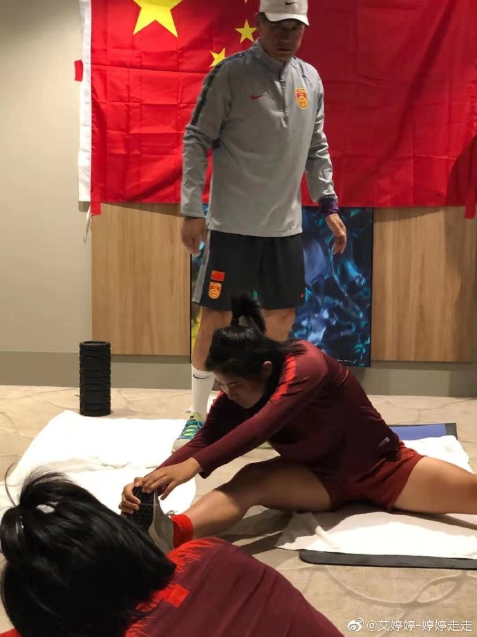 女足前瞻:15天巨变困难重重 首战用胜利为中国加油