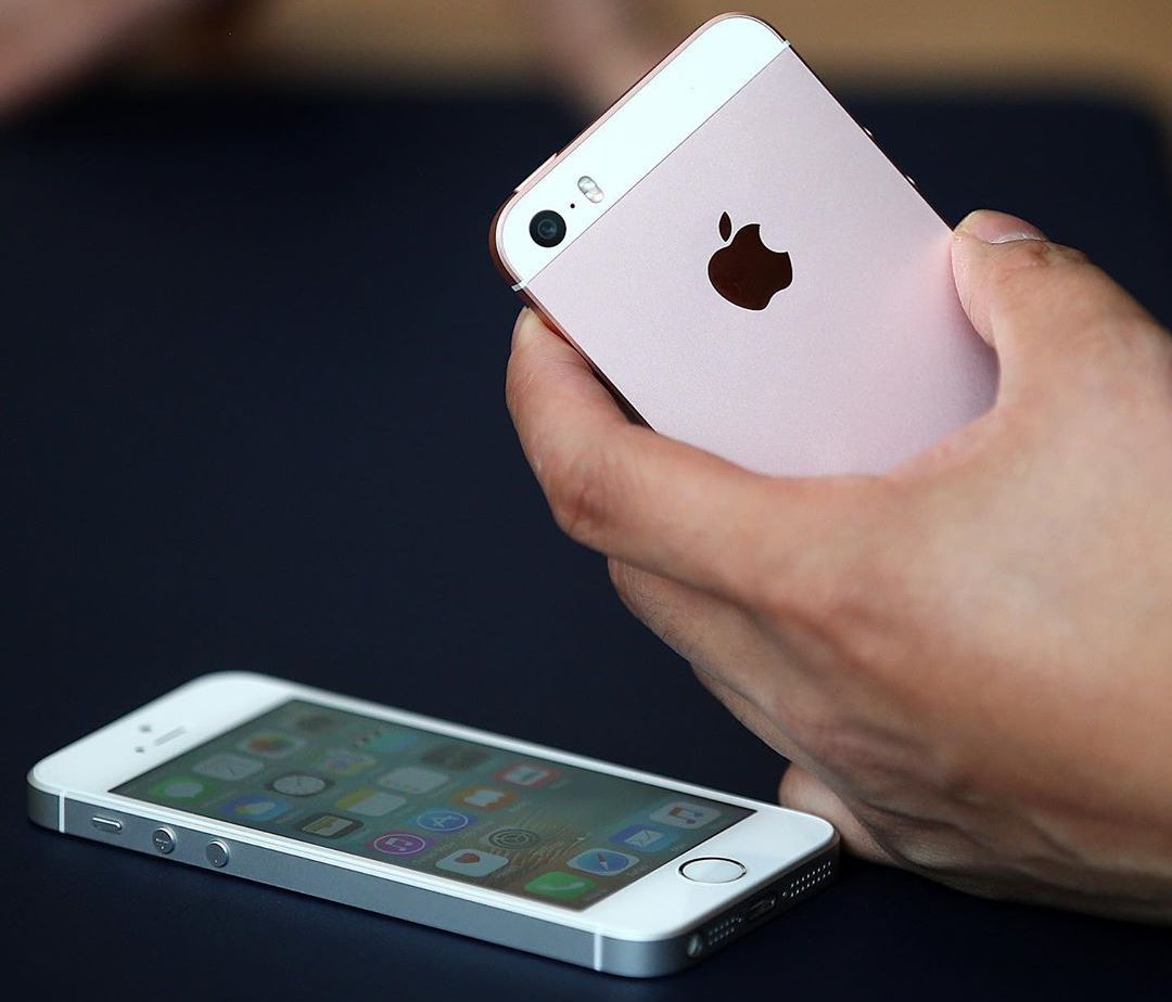 iPhoneSE2这次妥了!性能超过iPhone11,售价却不超三千块